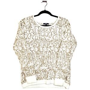 XOXO Gold White Crew Neck Holiday Sweater Medium